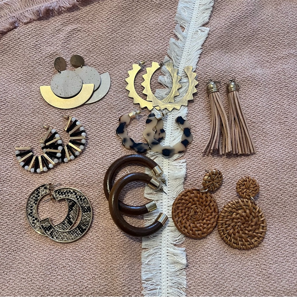 EIGHT (8) Pairs of Statement Earrings!